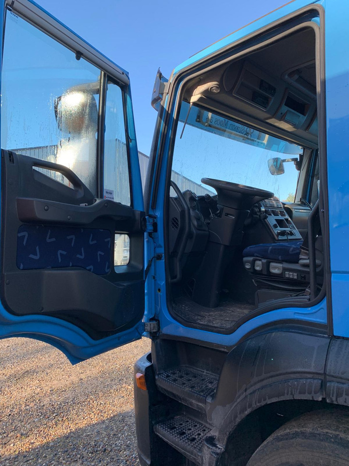 Iveco VacuDrain 1373 - Vakuumska cisterna: slika 3 Iveco VacuDrain 1373 - Vakuumska cisterna: slika 3