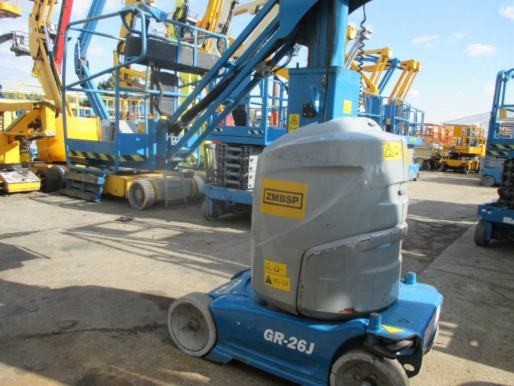 Genie GR 26 J - Jarbolna penjajuća platforma: slika 4 Genie GR 26 J - Jarbolna penjajuća platforma: slika 4