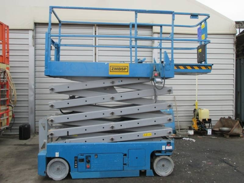 Genie GS 3232 - Lift u obliku makaza: slika 1 Genie GS 3232 - Lift u obliku makaza: slika 1