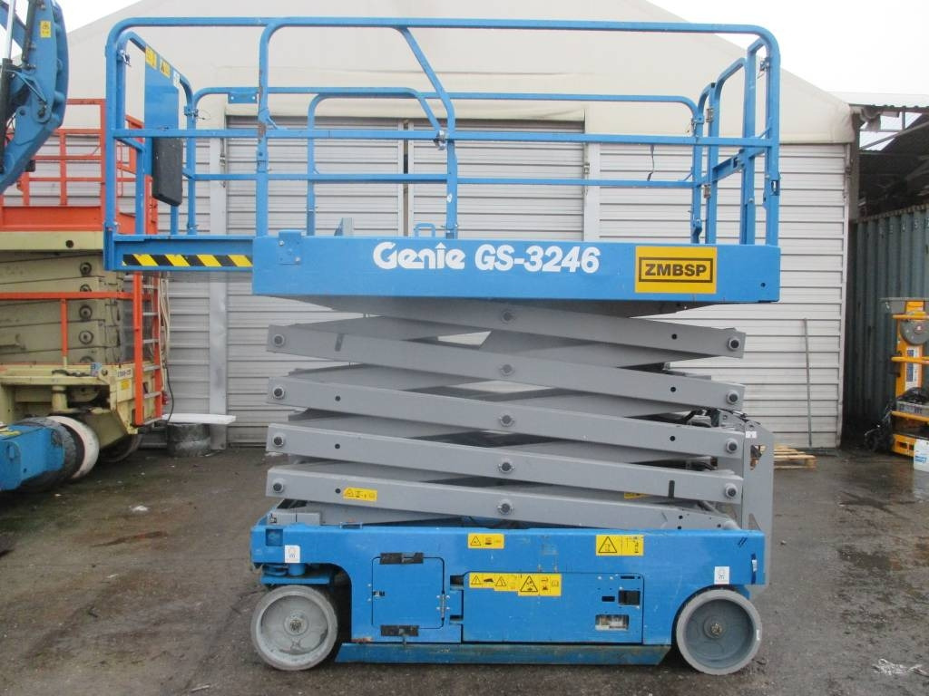 Genie GS 3246 - Lift u obliku makaza: slika 1 Genie GS 3246 - Lift u obliku makaza: slika 1