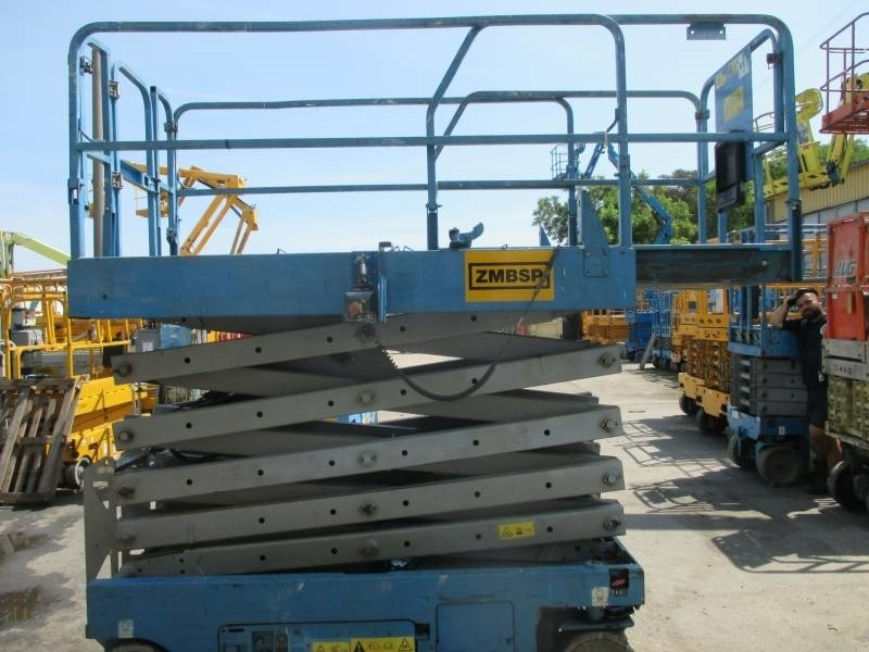 Genie GS 3246  - Lift u obliku makaza: slika 5 Genie GS 3246  - Lift u obliku makaza: slika 5