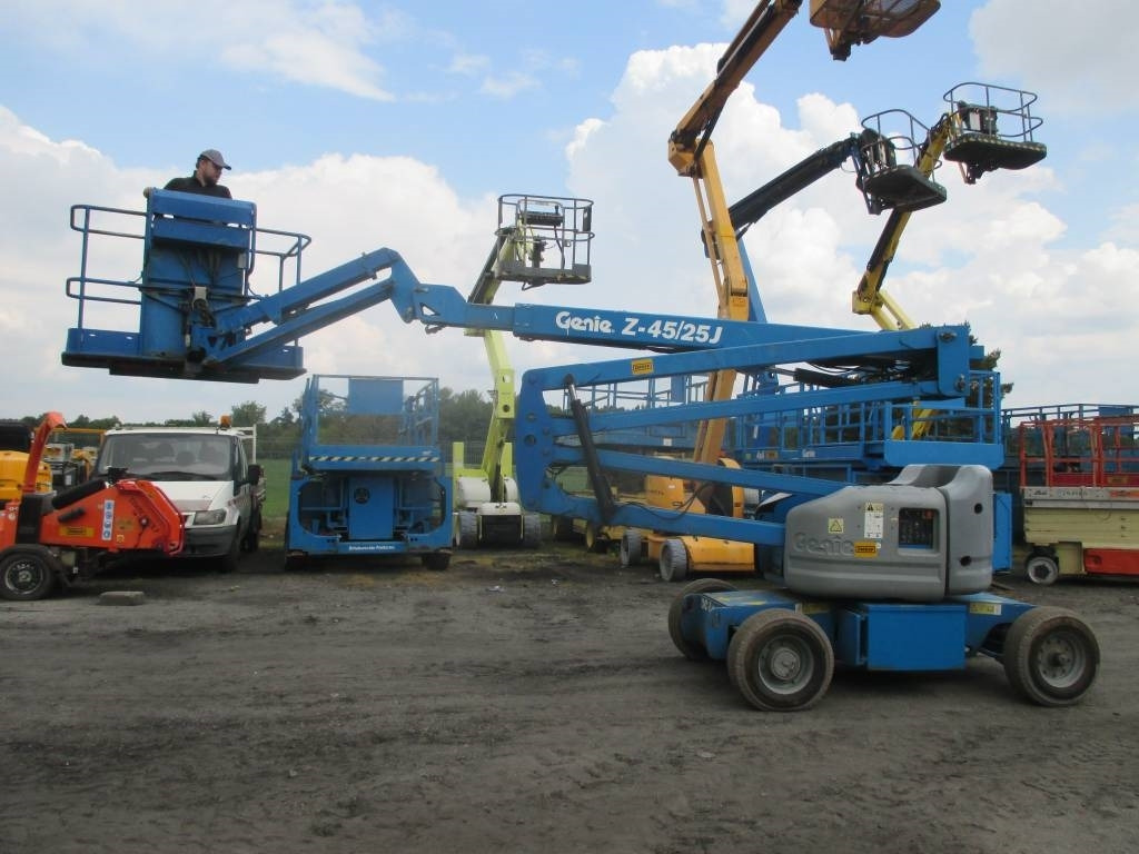 Genie Z 45/25 J DC - Zglobna platforma: slika 1 Genie Z 45/25 J DC - Zglobna platforma: slika 1