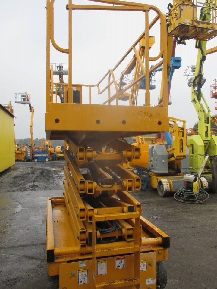 Haulotte Compact 12  - Lift u obliku makaza: slika 3 Haulotte Compact 12  - Lift u obliku makaza: slika 3