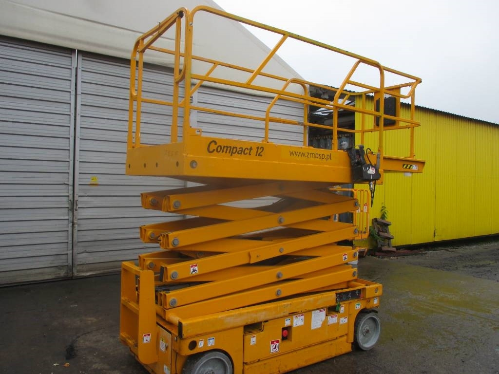 Haulotte Compact 12  - Lift u obliku makaza: slika 2 Haulotte Compact 12  - Lift u obliku makaza: slika 2