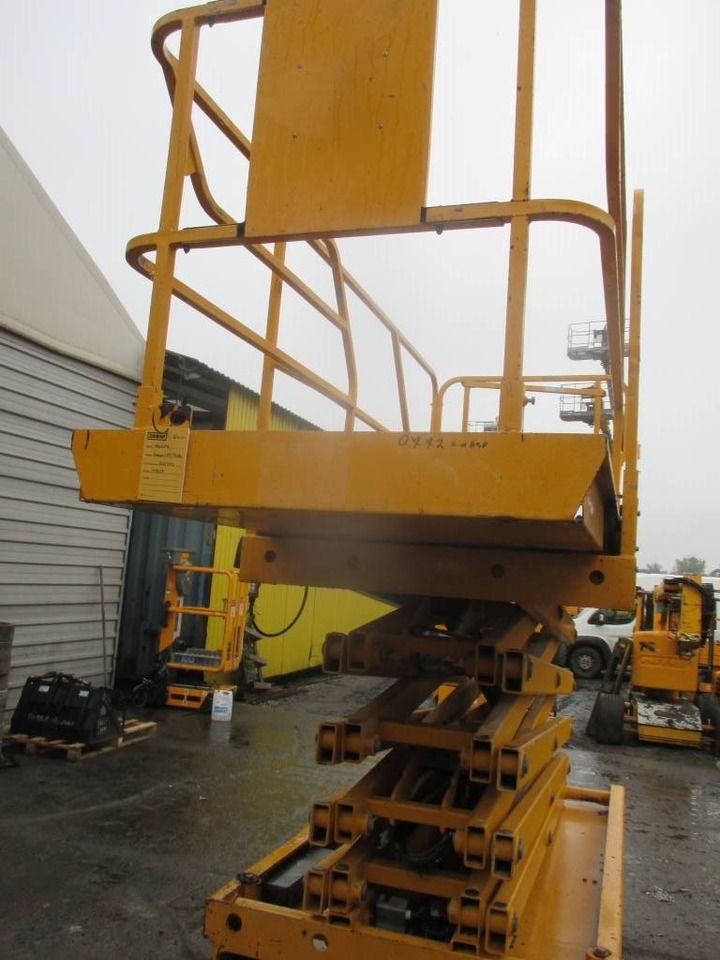 Haulotte Compact 12  - Lift u obliku makaza: slika 3 Haulotte Compact 12  - Lift u obliku makaza: slika 3