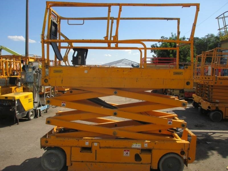 Haulotte Compact 8 - Lift u obliku makaza: slika 5 Haulotte Compact 8 - Lift u obliku makaza: slika 5
