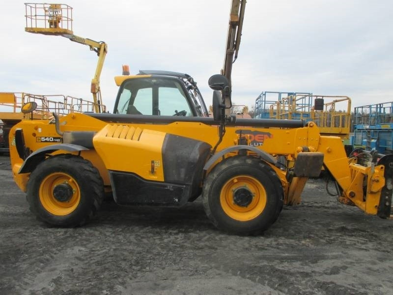 JCB 540-140 - Teleskopski upravljač: slika 2 JCB 540-140 - Teleskopski upravljač: slika 2
