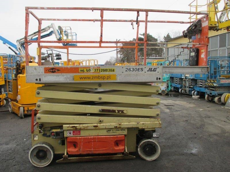 Lift u obliku makaza JLG 2630 ES: slika 5