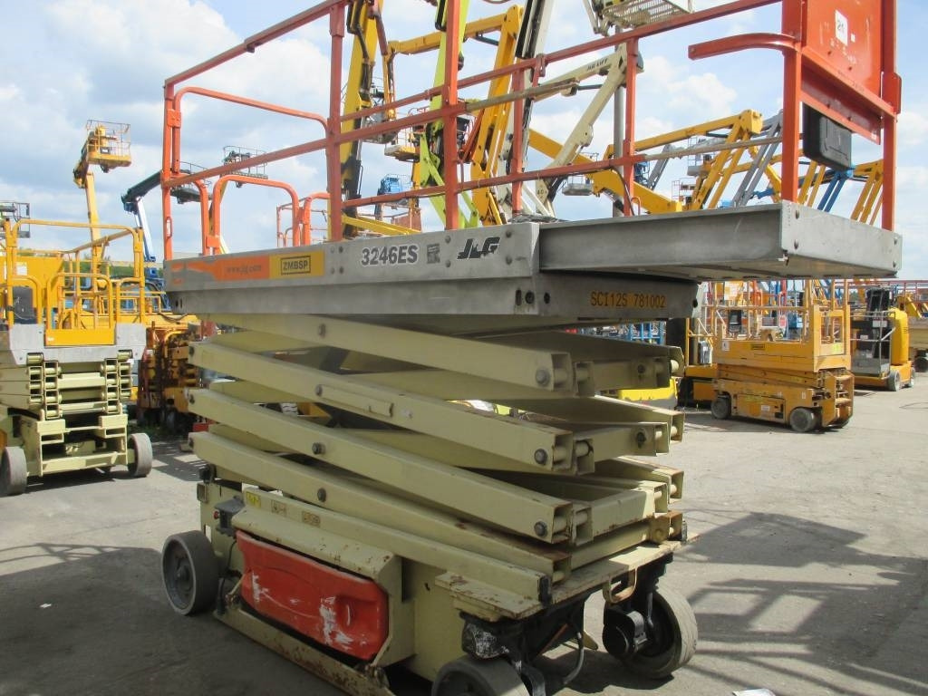 JLG 3246 ES - Lift u obliku makaza: slika 4 JLG 3246 ES - Lift u obliku makaza: slika 4