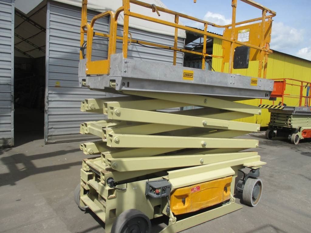 JLG 3246 ES - Lift u obliku makaza: slika 2 JLG 3246 ES - Lift u obliku makaza: slika 2