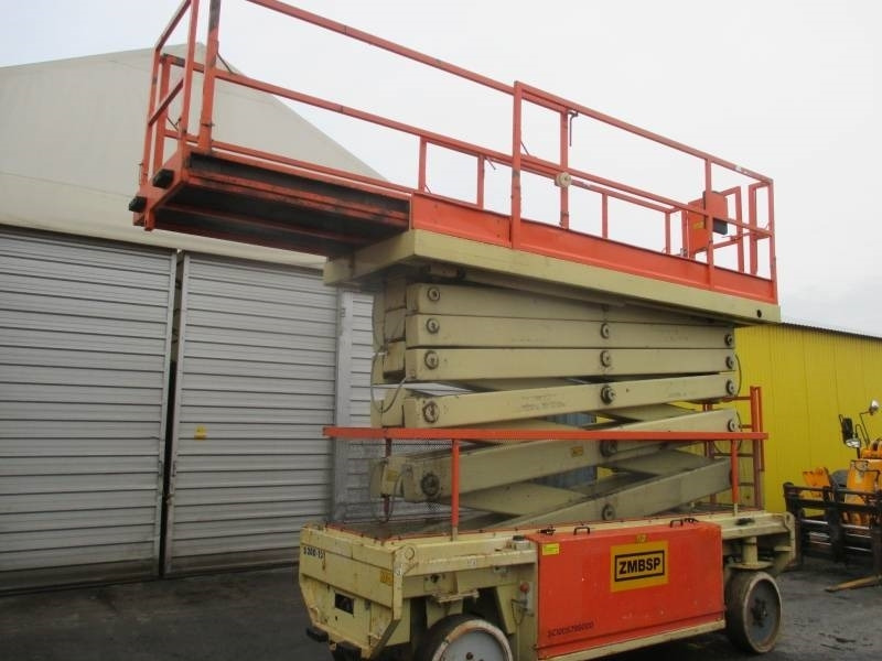 JLG Liftlux 180-12 - Lift u obliku makaza: slika 2 JLG Liftlux 180-12 - Lift u obliku makaza: slika 2