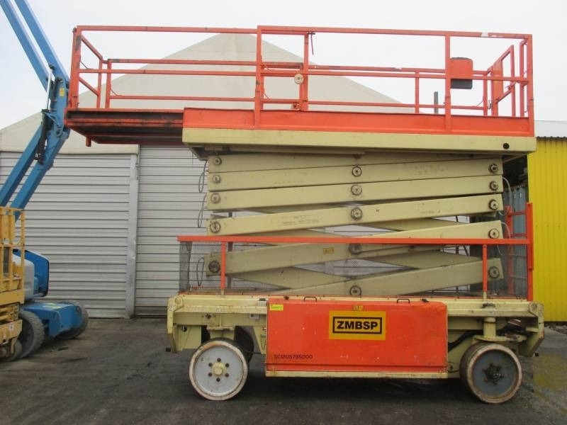 JLG Liftlux 180-12 - Lift u obliku makaza: slika 1 JLG Liftlux 180-12 - Lift u obliku makaza: slika 1