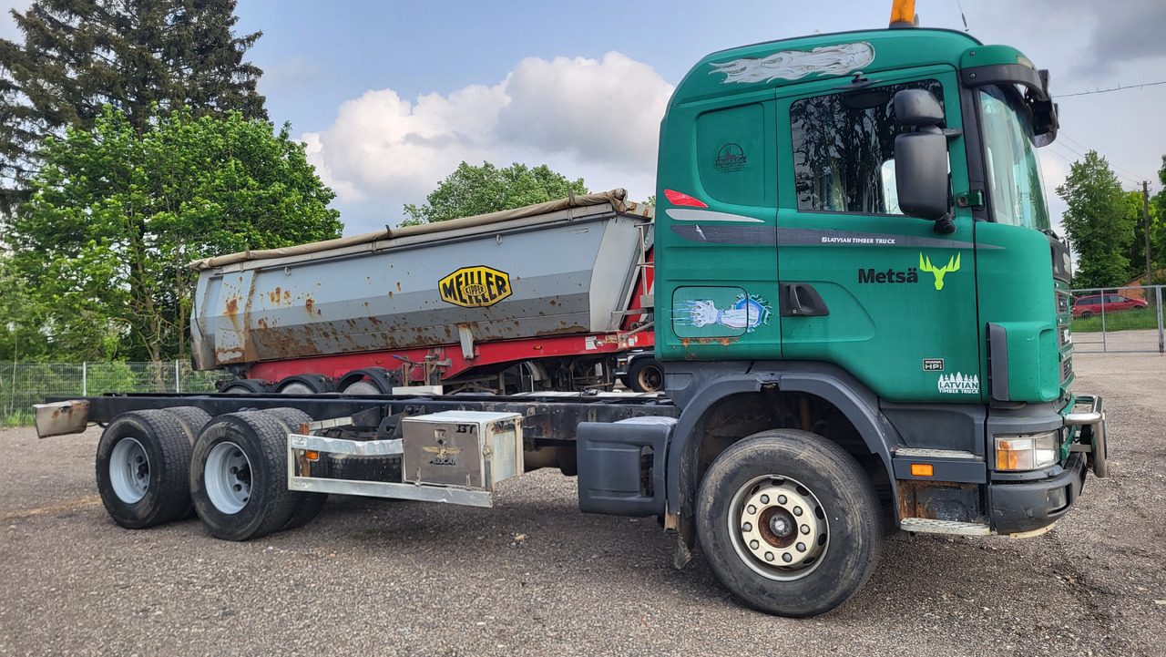 SCANIA R124 420 6X4 - Kamion sa golom šasijom i zatvorenom kabinom: slika 4 SCANIA R124 420 6X4 - Kamion sa golom šasijom i zatvorenom kabinom: slika 4