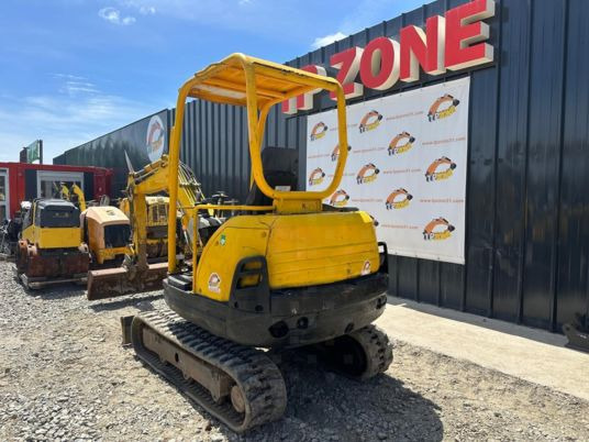 Kubota KX61-3 à 18500 € HT - Mini bager: slika 4 Kubota KX61-3 à 18500 € HT - Mini bager: slika 4