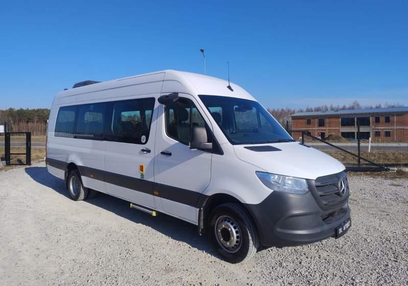 Mercedes-Benz Mercedes-Benz Sprinter 2023 jak nowy 39 tys km - Prigradski autobus: slika 2 Mercedes-Benz Mercedes-Benz Sprinter 2023 jak nowy 39 tys km - Prigradski autobus: slika 2
