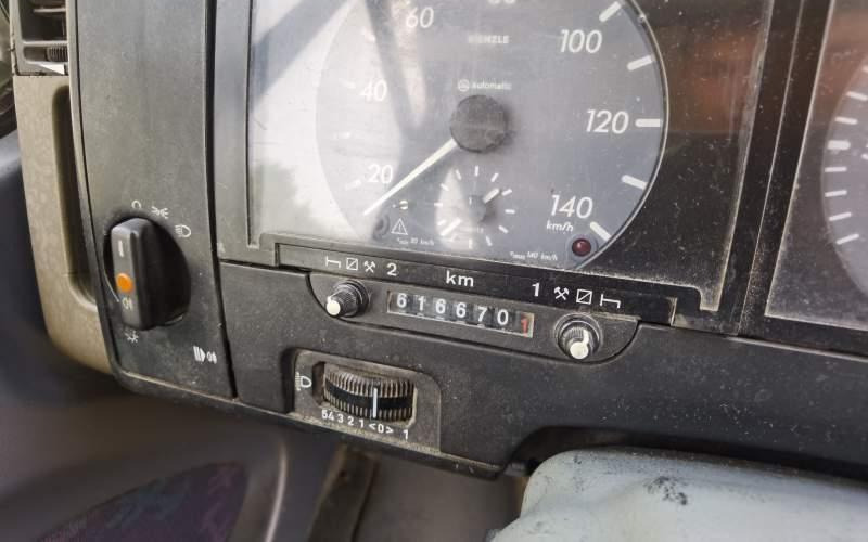 Lizing  Mercedes-Benz Vario 814D 38+15 Mercedes-Benz Vario 814D 38+15: slika 8 Lizing  Mercedes-Benz Vario 814D 38+15 Mercedes-Benz Vario 814D 38+15: slika 8