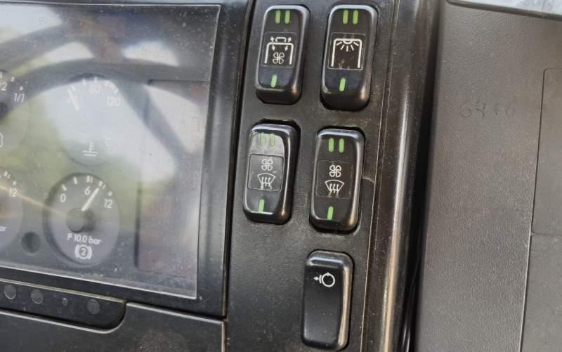 Lizing  Mercedes-Benz Vario 814D 38+15 Mercedes-Benz Vario 814D 38+15: slika 9 Lizing  Mercedes-Benz Vario 814D 38+15 Mercedes-Benz Vario 814D 38+15: slika 9