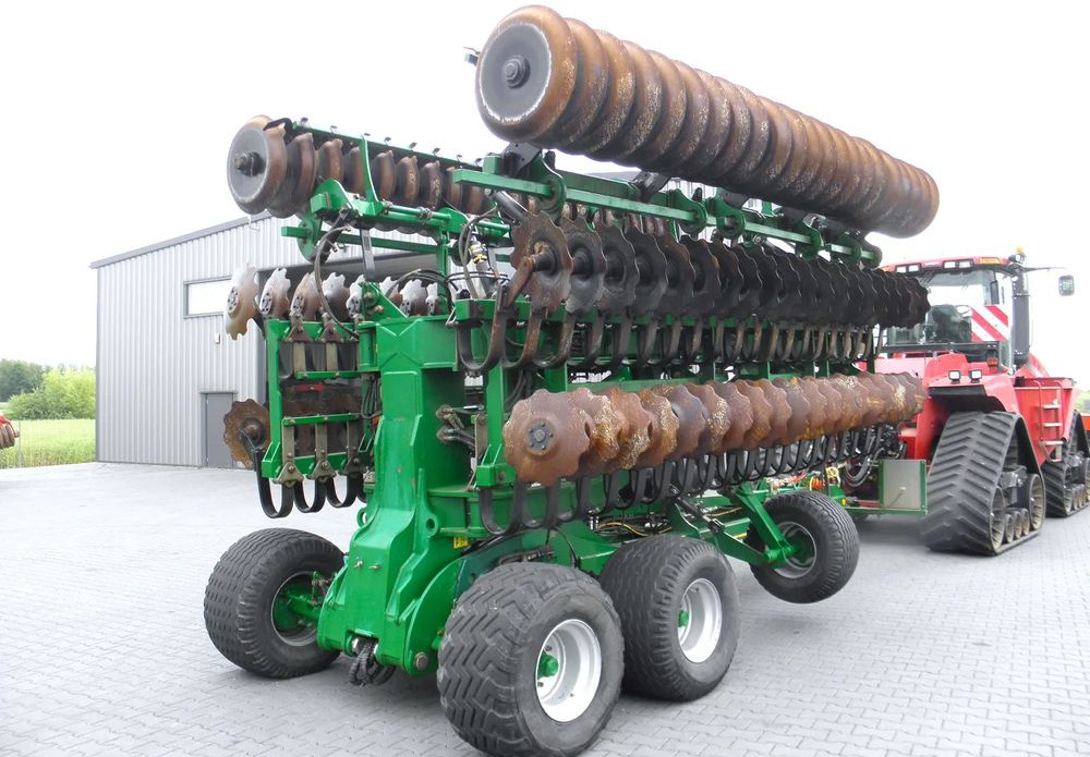 Great Plains Simba X-Prees 10 Stan Bardzo Dobry, 2014 Rok, Nie Malowana - Oprema za obradu zemljišta: slika 5 Great Plains Simba X-Prees 10 Stan Bardzo Dobry, 2014 Rok, Nie Malowana - Oprema za obradu zemljišta: slika 5