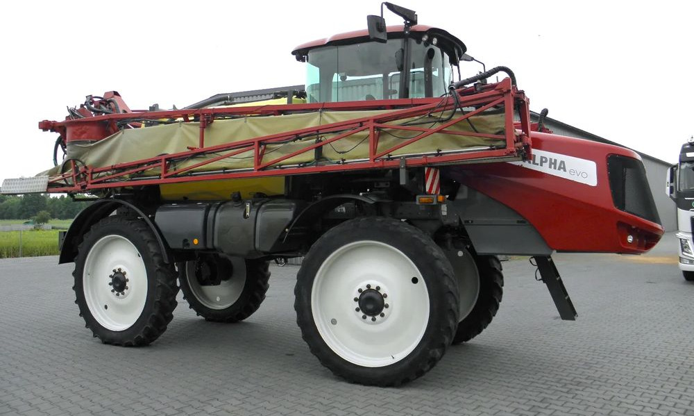 Hardi ALPHA 4100 EVO 2013 Rok, 30 metrow,40 km/h,GPS, Nie Malowany, Stan Bardzo Dobry - Prskalica: slika 4 Hardi ALPHA 4100 EVO 2013 Rok, 30 metrow,40 km/h,GPS, Nie Malowany, Stan Bardzo Dobry - Prskalica: slika 4