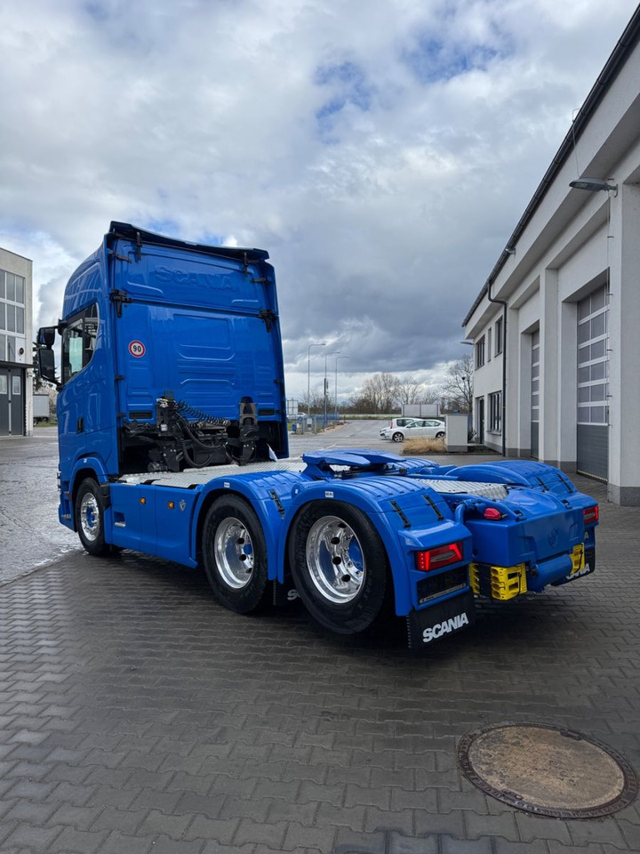 Scania S660 V8 - Tegljač: slika 2 Scania S660 V8 - Tegljač: slika 2