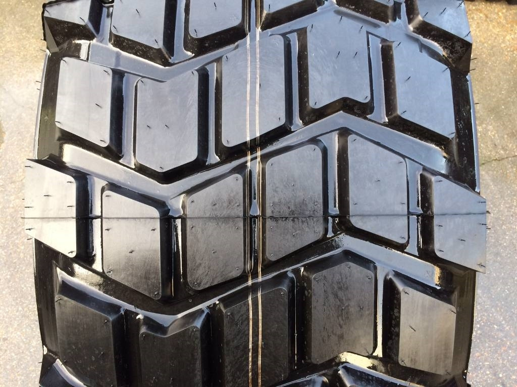 Michelin 525/65R20.5 XS - NEW  - Guma za Poljoprivredna mašina: slika 3 Michelin 525/65R20.5 XS - NEW  - Guma za Poljoprivredna mašina: slika 3