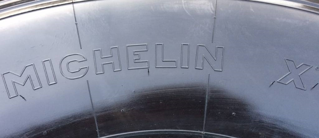 Michelin 525/65R20.5 XS - USED NN 95%  - Guma za Poljoprivredna mašina: slika 4 Michelin 525/65R20.5 XS - USED NN 95%  - Guma za Poljoprivredna mašina: slika 4