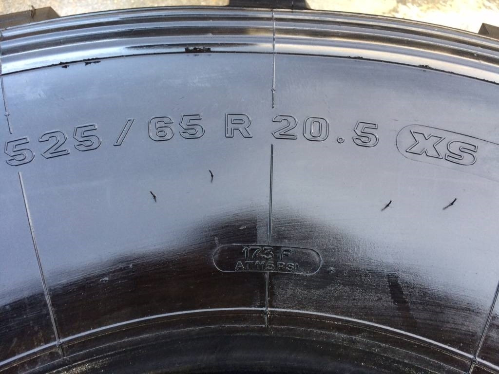 Michelin 525/65R20.5 XS - USED NN 95%  - Guma za Poljoprivredna mašina: slika 5 Michelin 525/65R20.5 XS - USED NN 95%  - Guma za Poljoprivredna mašina: slika 5