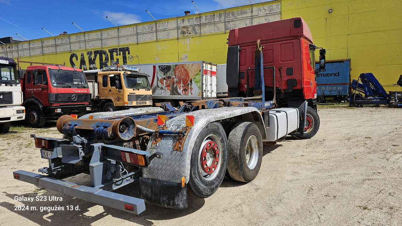 IVECO 240E42 6x2 - Kamion sa hidrauličnom kukom: slika 5 IVECO 240E42 6x2 - Kamion sa hidrauličnom kukom: slika 5