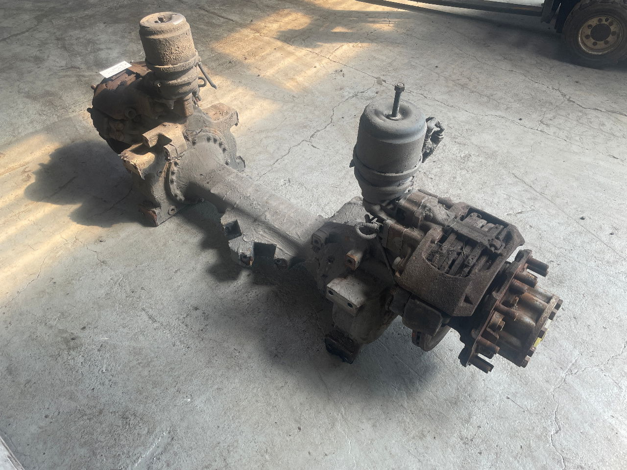 ZF Hinterachse Axis ZF AV132 II /90 5,13 4472040254 MAN Lions City - Zadnja osovina za Autobus: slika 3 ZF Hinterachse Axis ZF AV132 II /90 5,13 4472040254 MAN Lions City - Zadnja osovina za Autobus: slika 3