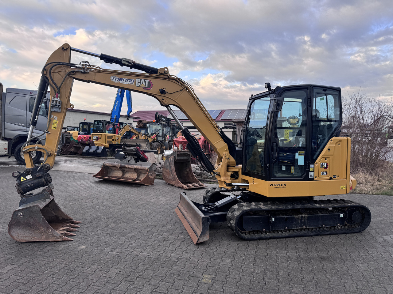 Mini bager CATERPILLAR 306 CR: slika 9 Mini bager CATERPILLAR 306 CR: slika 9
