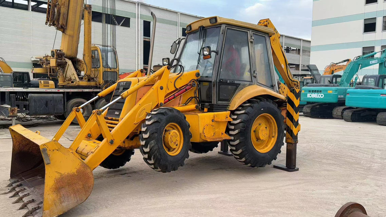 JCB 3CX - Bager utovarivač: slika 1 JCB 3CX - Bager utovarivač: slika 1