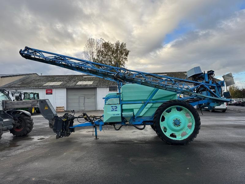 BERTHOUD MAJOR 32 - Vučena prskalica: slika 2 BERTHOUD MAJOR 32 - Vučena prskalica: slika 2