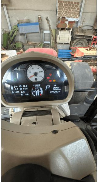 MASSEY-FERGUSON 7719S - Traktor: slika 4 MASSEY-FERGUSON 7719S - Traktor: slika 4