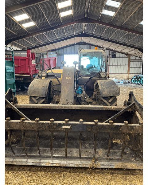 NEW-HOLLAND TH6.32S - Teleskopski upravljač: slika 2 NEW-HOLLAND TH6.32S - Teleskopski upravljač: slika 2