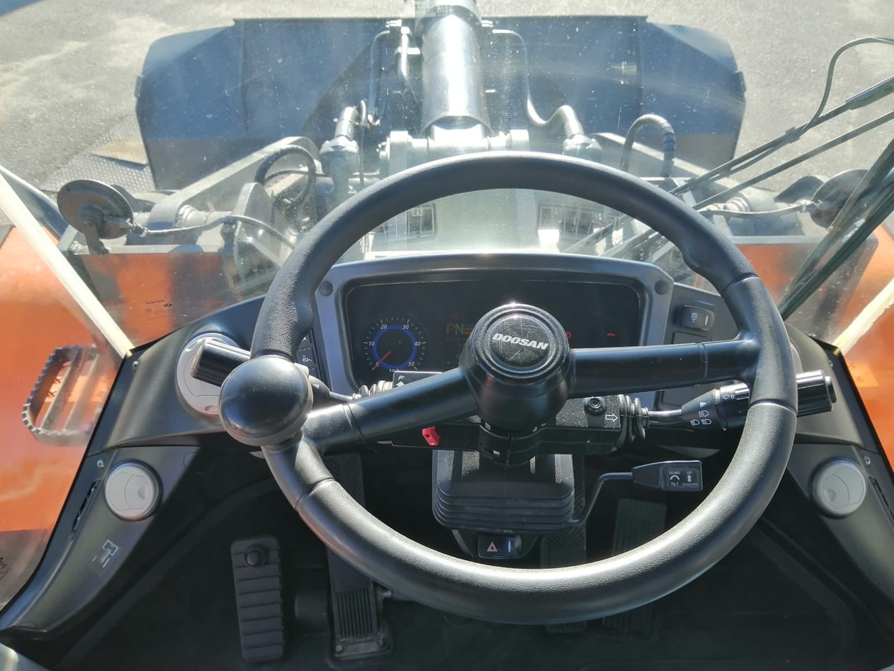 Utovarivač točkaš Doosan DL 420-5 Front End Loader, TOP!!!: slika 7