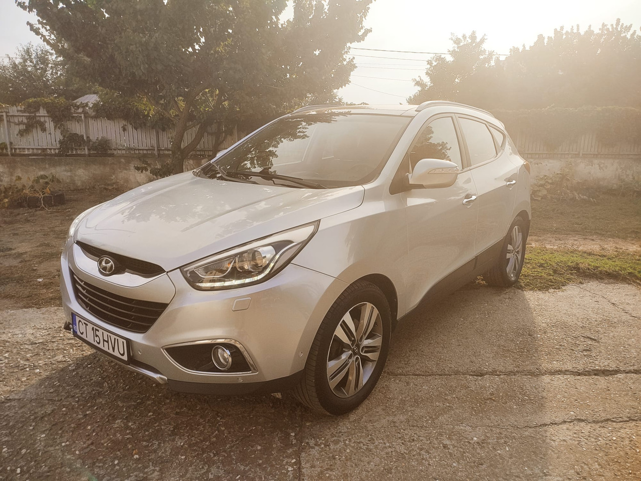 Hyundai IX35 - Limuzina: slika 2 Hyundai IX35 - Limuzina: slika 2