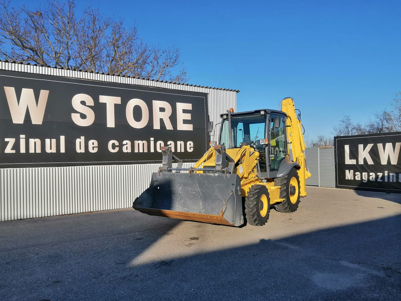 LiuGong CLG777A Backhoe Loader 4×4(copy) - Bager utovarivač: slika 1 LiuGong CLG777A Backhoe Loader 4×4(copy) - Bager utovarivač: slika 1