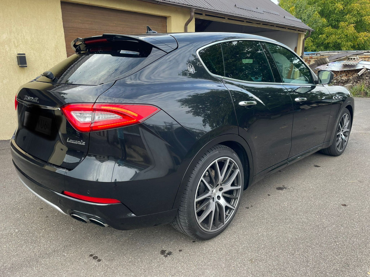 MASERATI LEVANTE 4X4 - SUV: slika 2 MASERATI LEVANTE 4X4 - SUV: slika 2