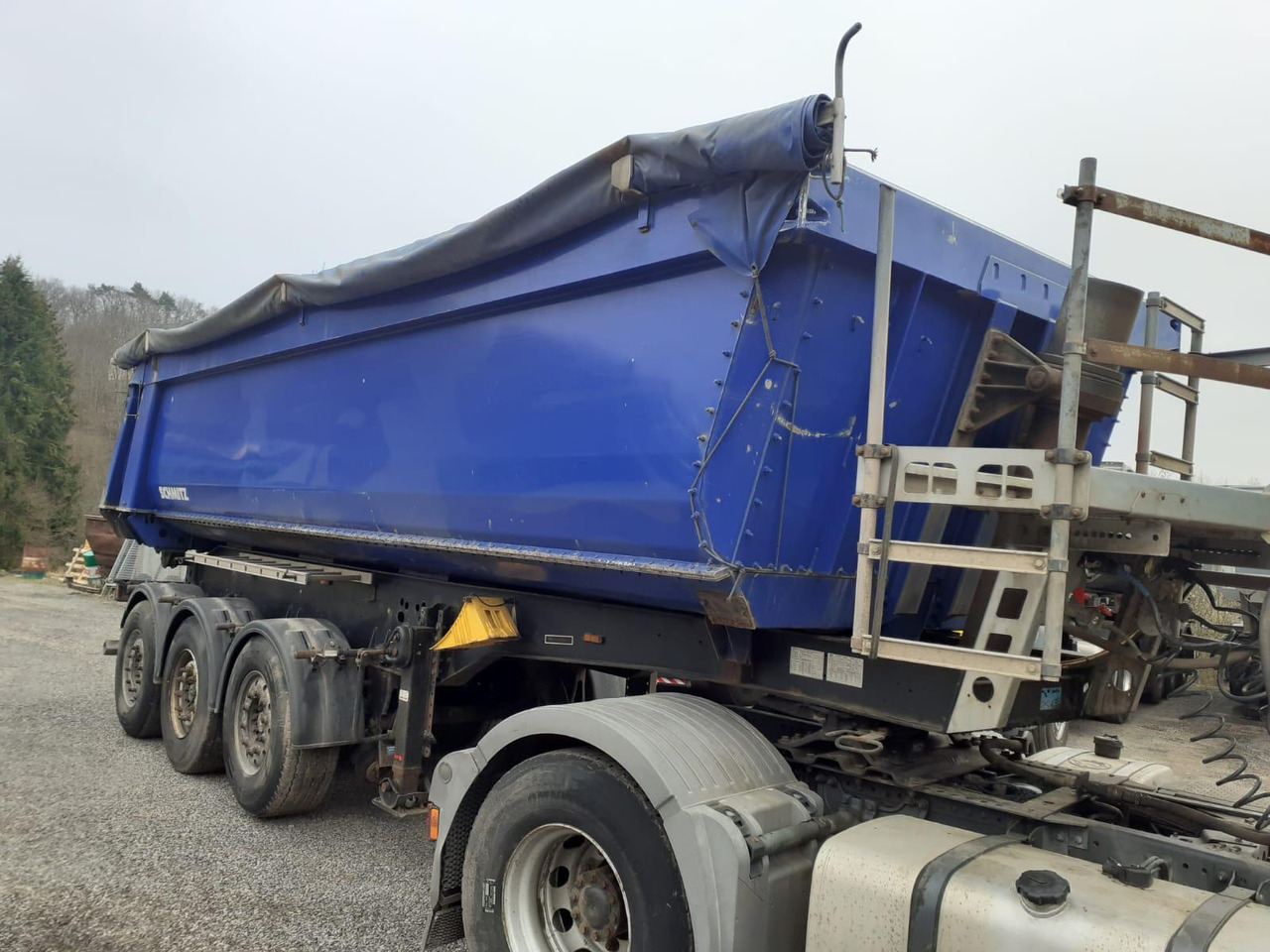 SCHMITZ-GOTHA SKI 24 Tipper Semi-trailer - Poluprikolica istovarivača: slika 3 SCHMITZ-GOTHA SKI 24 Tipper Semi-trailer - Poluprikolica istovarivača: slika 3