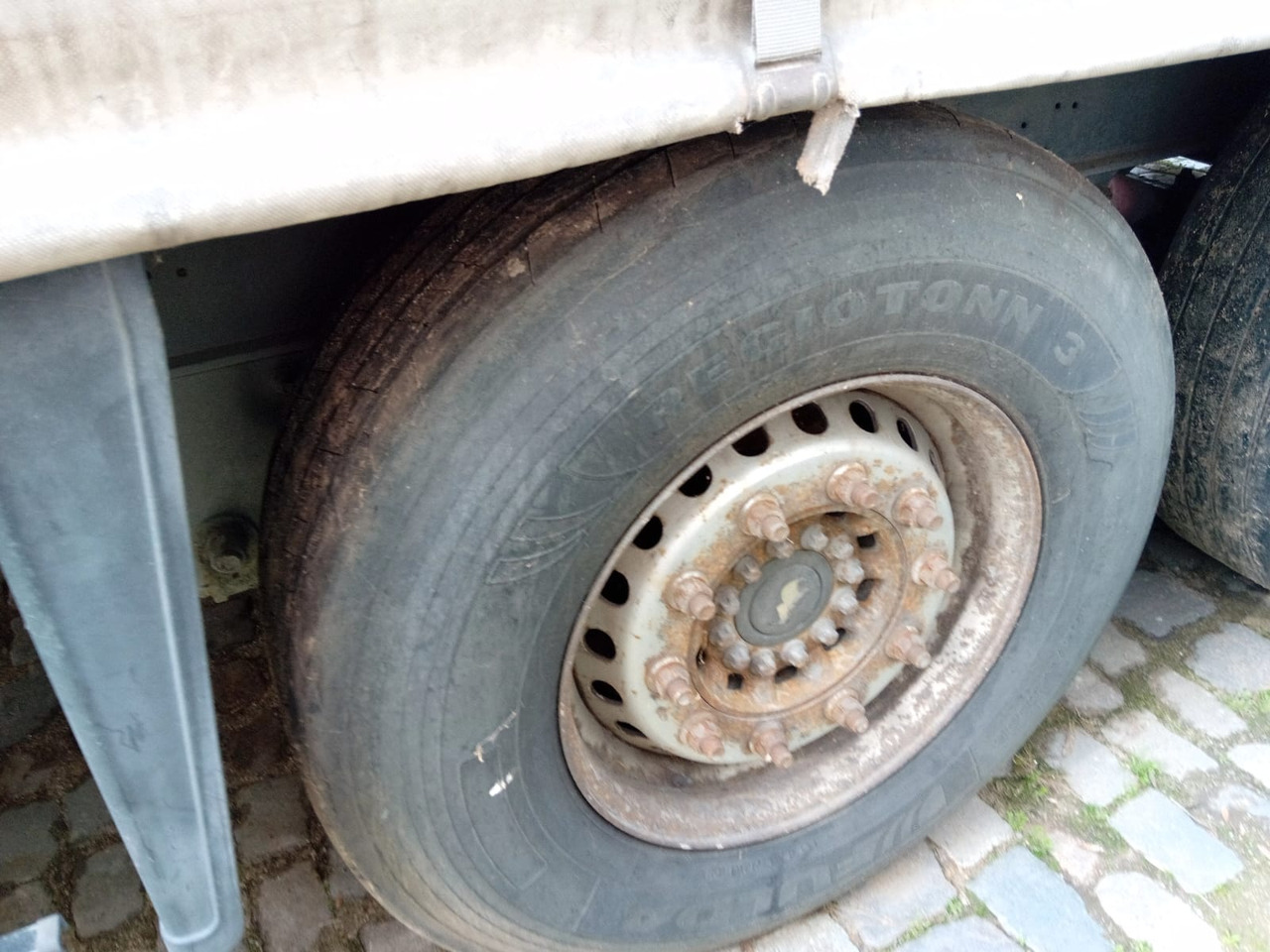 Schmitz S01 Semi-Trailer - Poluprikolica sa ceradom: slika 2 Schmitz S01 Semi-Trailer - Poluprikolica sa ceradom: slika 2