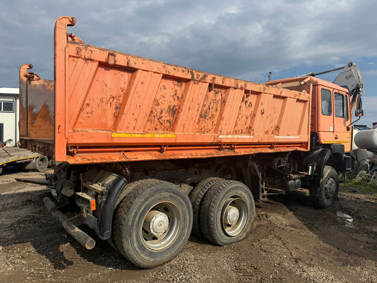 TIPPING BUCKET MEILLER KIPPER - Promenjivo telo istovarivača: slika 1 TIPPING BUCKET MEILLER KIPPER - Promenjivo telo istovarivača: slika 1