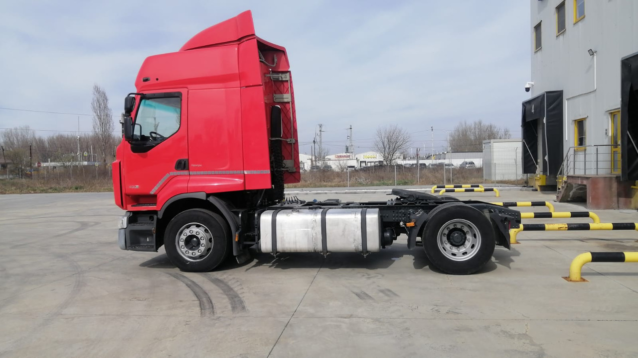 Renault PREMIUM 450 DXI, Manual ZF - Tegljač: slika 4 Renault PREMIUM 450 DXI, Manual ZF - Tegljač: slika 4