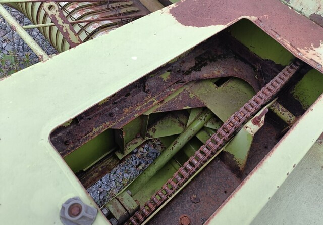 Lizing  Claas Markant 50 paalain Claas Markant 50 paalain: slika 8