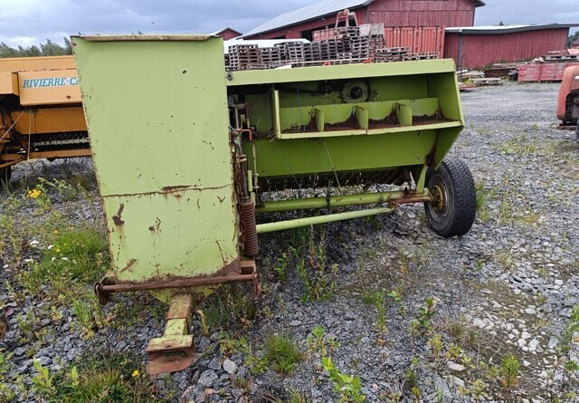 Claas Markant 50 paalain - Balirka za kockaste bale: slika 4 Claas Markant 50 paalain - Balirka za kockaste bale: slika 4