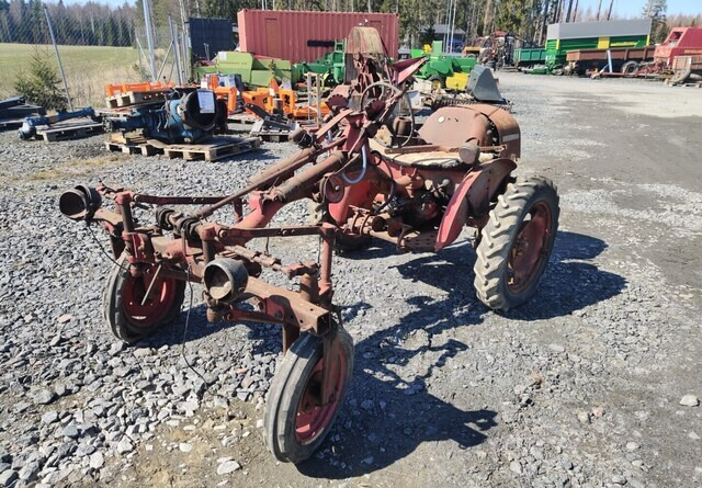 David Brown 2D TRAKTORI - HARVINAISUUS - Traktor: slika 3 David Brown 2D TRAKTORI - HARVINAISUUS - Traktor: slika 3