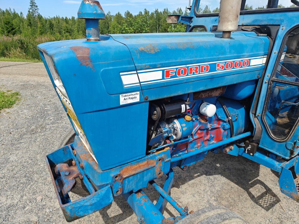 Traktor FORD 5000 traktori alkuperäiskuntoinen, Hara hytillä ja paljon hydrauliikkaa, katso video!: slika 6
