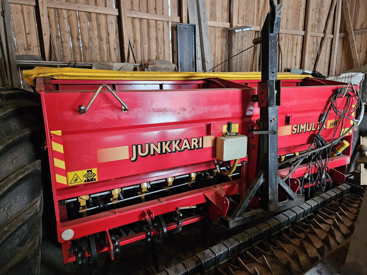 Junkkari Simulta 3000T kiekkovantaat takana - Kombinovana mašina za setvu: slika 1 Junkkari Simulta 3000T kiekkovantaat takana - Kombinovana mašina za setvu: slika 1