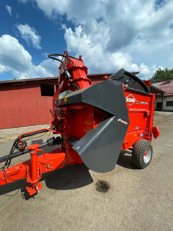 KUHN Primor 3570M hinattava paalisilppuri - Oprema za stoku: slika 1 KUHN Primor 3570M hinattava paalisilppuri - Oprema za stoku: slika 1