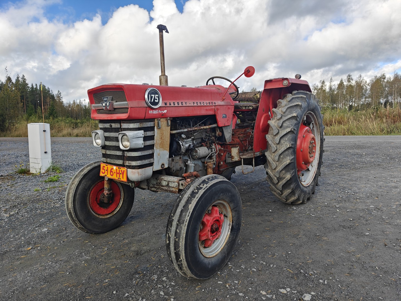 Massey Ferguson 175 Multi Power Avomalli, katso video! - Traktor: slika 1 Massey Ferguson 175 Multi Power Avomalli, katso video! - Traktor: slika 1