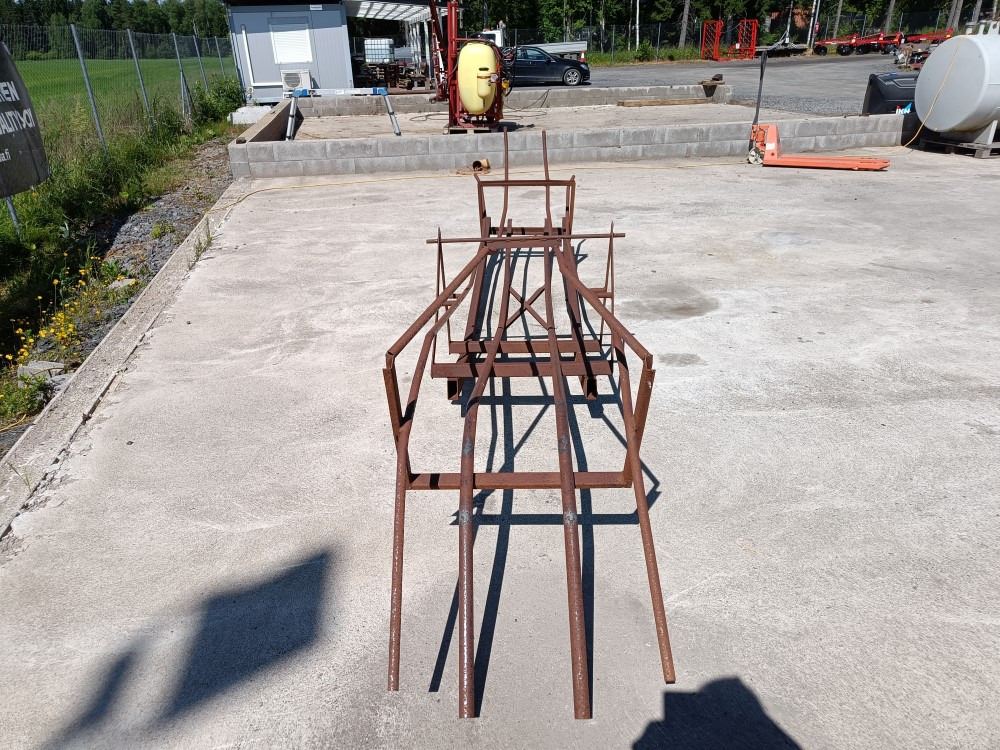 Paalirata John Deere 332 paalaimesta - Balirka za kockaste bale: slika 3 Paalirata John Deere 332 paalaimesta - Balirka za kockaste bale: slika 3